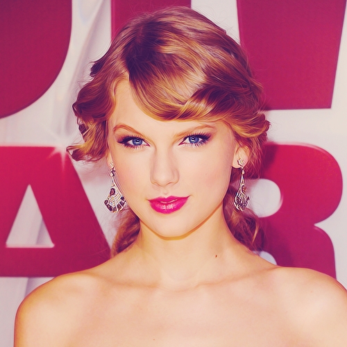 !!! POST A PIC OF Taylor veloce, swift !!!