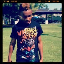 What would you do if Prodigy had broke up with his girlfriend because she was cheating on him and he loved her a lot and he seen you looking his way and walked over to you and asked you to take a walk with him and later on in that walk he kissed you