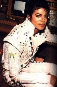  Look out...here's Captain EO! :D