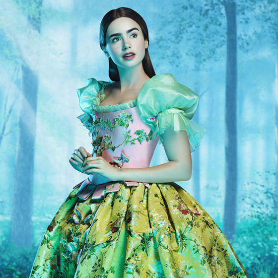 1. Snow White - Common dress