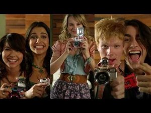 Lemonade Mouth screencap from the music video for Somebody