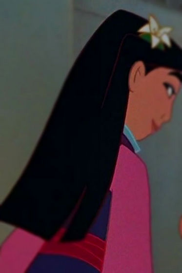 Mulan with hair long, down & with a flower.