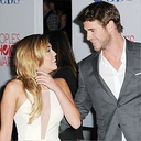  Miley and Liam in "People Choice Awards".