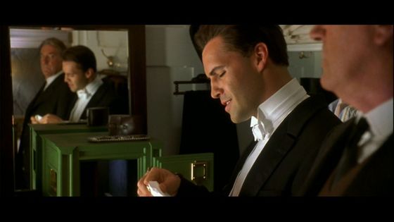  Billy Zane once 発言しました this of Cal: "His ハート, 心 is breaking just ts he's realizing he has one."