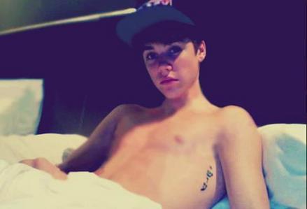 round 2 closed

round 3 open post a pic of justin shirtless