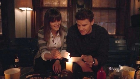  siku 30: You’re inayopendelewa pairing forever and ever and ever! Booth & Brennan <3333 OTP for life.