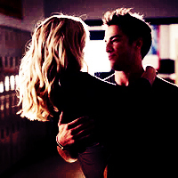  hari 27: A pairing that anda loved and ended up hating. Tyler and Caroline I loved them in season 2 b