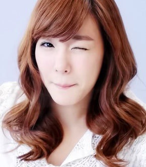 here:D now, my request is a picture of tiffany with a hat