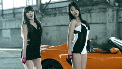  29."Hyorin is one of the best female singers in kpop. She can also dance and rap. Bora may not be a g