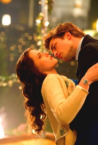  Hot Edward and Bella dancing at prom??!!