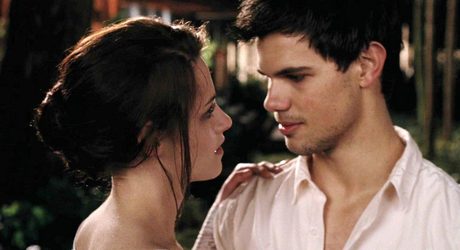 day 5-Fave jacob and Bella moment