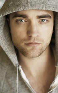  ngày 6- Fave Robert Pattinson picture Gorgeous boy
