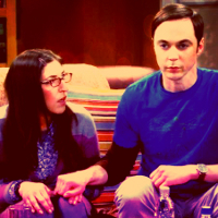  9. Epic Moment OMG!!! When Sheldon took Amy's hand, bởi his own desire!!! (everyone who knows Sheldon