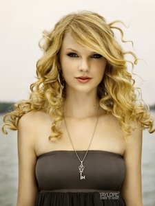  Taylor veloce, swift I don't hate her I'm just not a fan of her music....