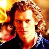 I dont really have a fave actor but I'm liking Joseph Morgan from TVD alot at the moment :)