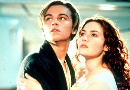 Jack and Rose from Titanic.... My absolute OTP <3

Their love story is incredible and I still cry e