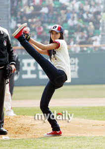  Yuri-baseball:)