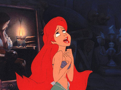 i love poyw! now please find a screen cap of your fav funny part in the little mermaid