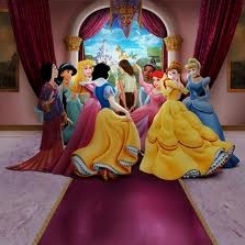  This? If so find oder make a crossover with your Favorit Disney princess with your Favorit Disney cha