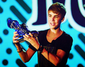 Justin DoSomething Awards - justin-bieber photo