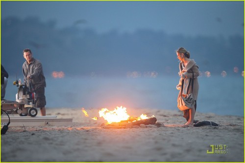  Sarah Michelle Gellar: 'Ringer' ساحل سمندر, بیچ Babe!