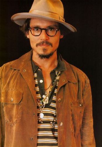  Sept 4, 2005 CATCF Press, JapanJohnny Depp attends a photocall for Charlie and the 浓情巧克力 Factory