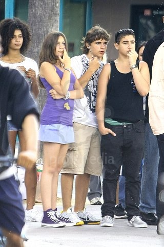  prince Paris and blanket Jackson out with cousins