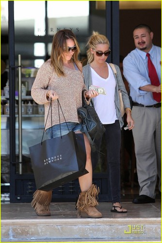 Ashley & Haylie out in Beverly Hills