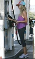 Ashley - Pumping gas in Hollywood - August 16, 2011 - ashley-tisdale photo