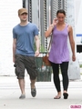 Daniel with his girlfriend in NYC - harry-potter photo