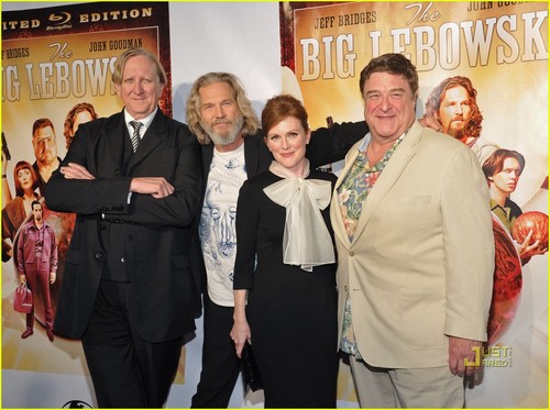 Julianne Moore: 'Big Lebowski' Blu-Ray Launch!