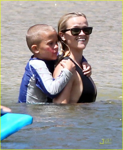  Reese Witherspoon & Jim Toth: Hawaiian de praia, praia Vacation!