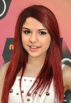  Selena Gomez New Hair