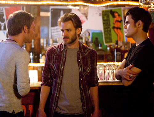  Vampire Diaries Season 3 - Stefan and Klaus first look