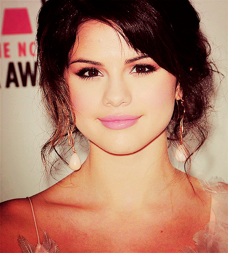  Selena Gomez!! Beautiful/Talented/Amazing Beyond Words!! 100% Real ♥