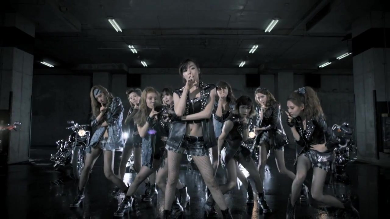 BAD GIRL - Girls Generation/SNSD