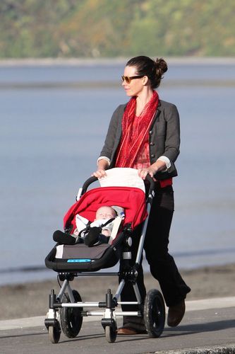 Evangeline Lilly takes her baby boy for a stroll in New Zealand (Aug 22) HQ