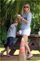 Reese Witherspoon: Back in Brentwood - reese-witherspoon photo