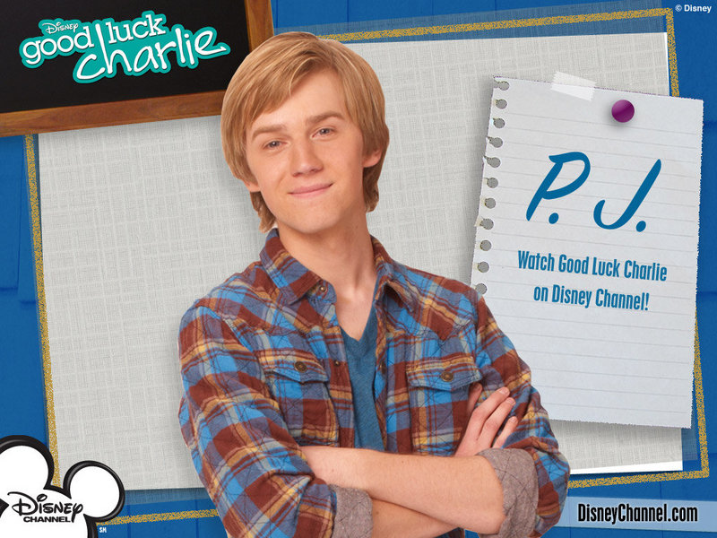 good luck charlie wizards of waverly place vs good luck charlie Wallpaper