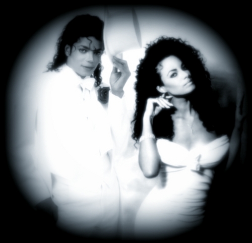  Michael Jackson & Tatiana Thumbtzen
