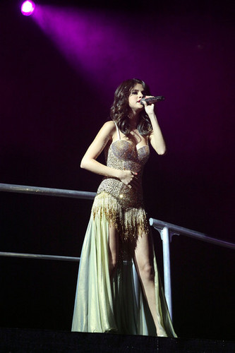  Selena Gomez Performs At Bethel Woods Art Center On August 5, 2011 In Bethel, New York