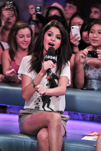 Selena - MuchMusic's “New Music Live” - August 24, 2011