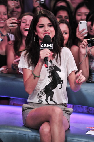  Selena - MuchMusic's “New musique Live” - August 24, 2011