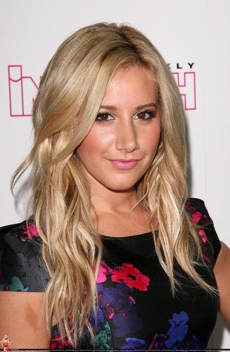  Ashley - In Touch Weekly's 4th Annual ícones & Idols Celebration - August 28, 2011