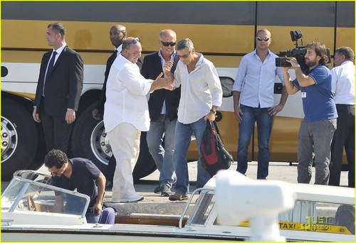 George Clooney Cruises Into Venice