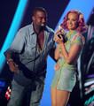 Katy Perry & Kanye West On Stage @ the 2011 MTV VMAs - katy-perry photo