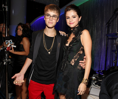  Selena Gomez ~ August 28th- 2011 mtv Video música Awards