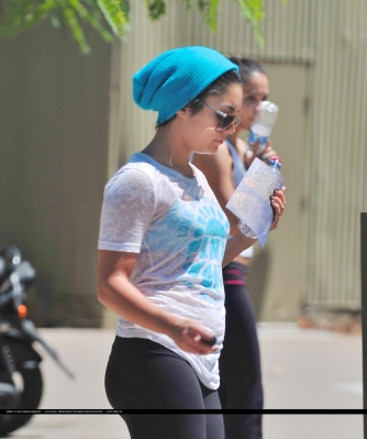 Vanessa out in Studio City