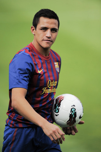 Alexis Sanchez Presentation as FC Barcelona player