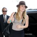 Hilary - Arriving at LAX airport - September 02, 2011 - hilary-duff photo